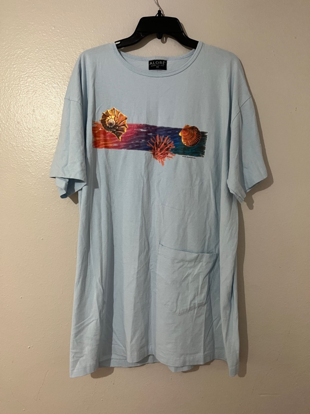 Vintage 2000 Aloré Global Impressions Light Blue Seashell Graphic Tee